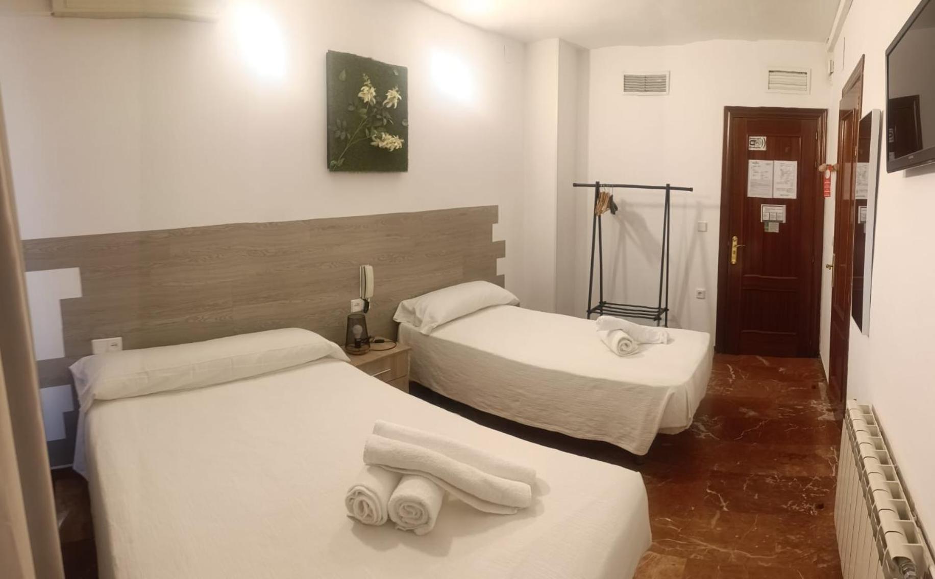 Hostal Nevot Granada Kültér fotó