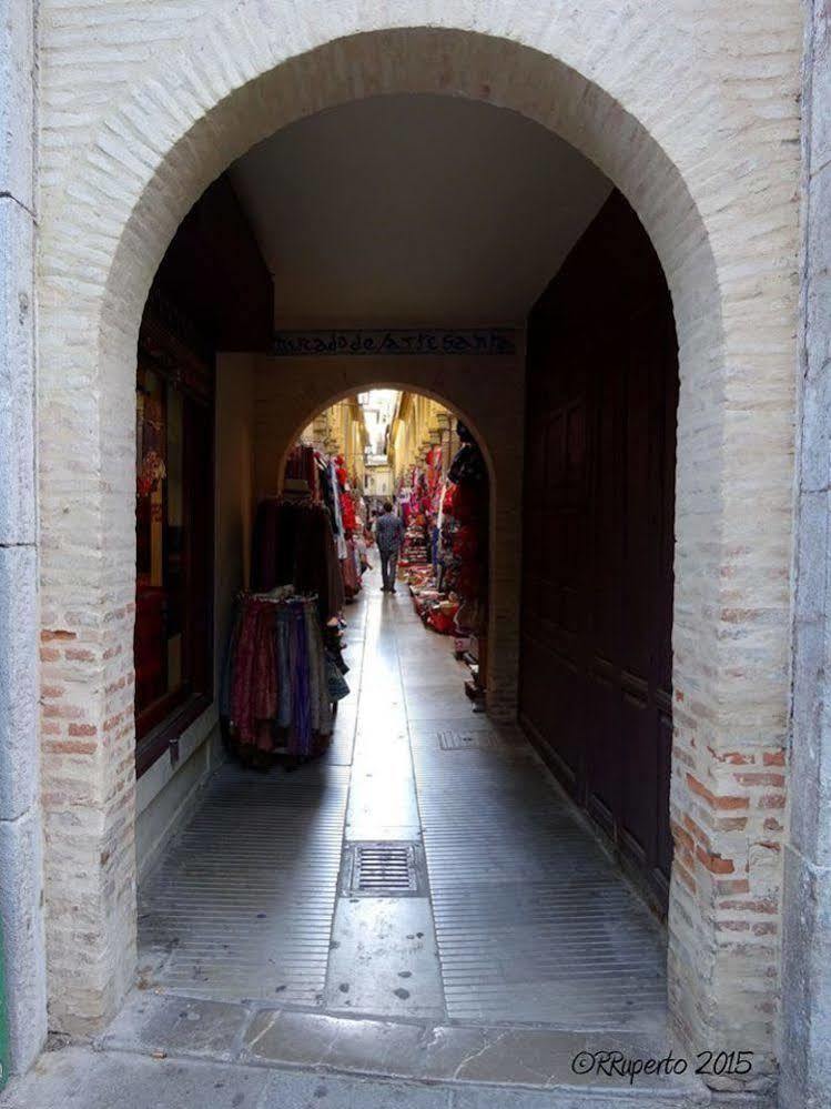 Hostal Nevot Granada Kültér fotó