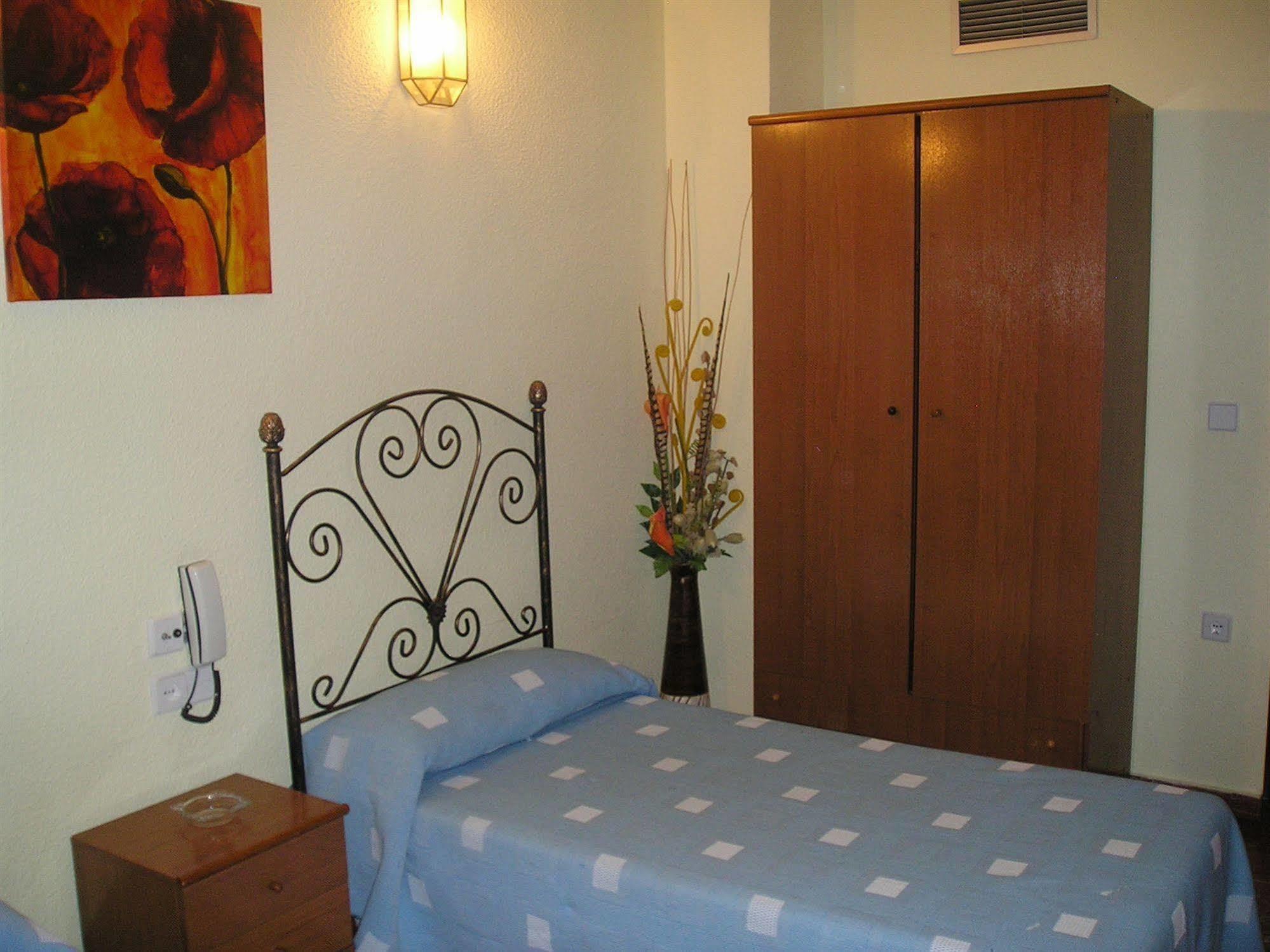 Hostal Nevot Granada Kültér fotó