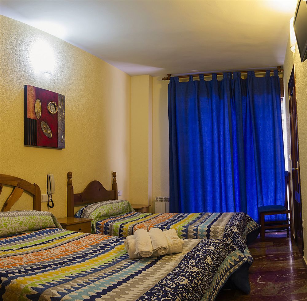 Hostal Nevot Granada Kültér fotó